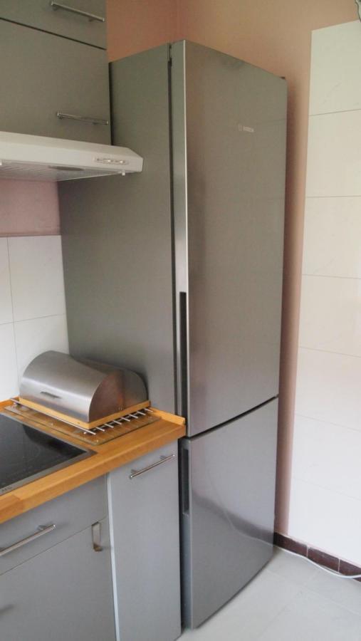 Zentral Gelegene Ferienwohnung Любек Экстерьер фото